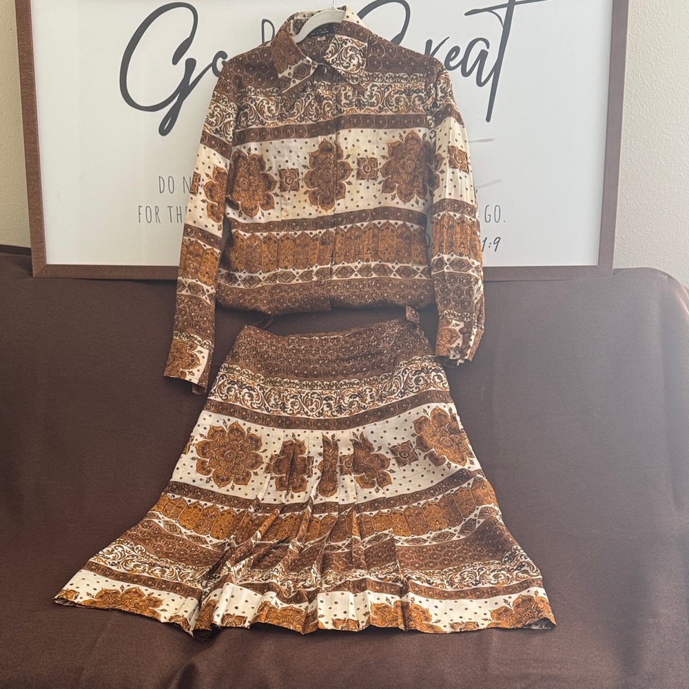 Brown and Cream Patterned Skirt Set 100% silk